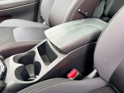 Nissan Qashqai 1.5 dCi N-Connecta (17)