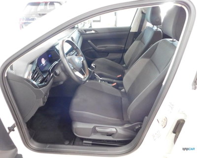 Volkswagen Polo 1.0 tsi Style 95cv (10)