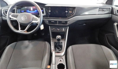 Volkswagen Polo 1.0 tsi Style 95cv (6)