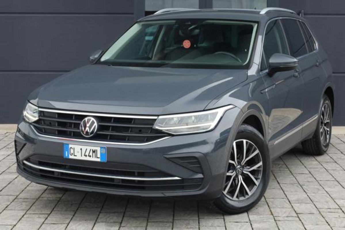 Volkswagen Tiguan 1.5 TSI 150 CV DSG ACT Life (2)