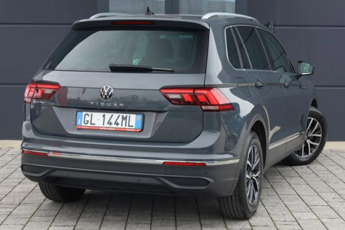 Volkswagen Tiguan 1.5 TSI 150 CV DSG ACT Life (4)