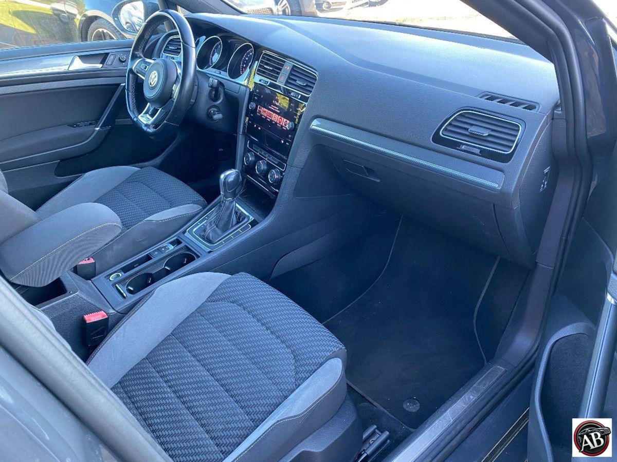 Volkswagen Golf Variant 1.5 TSI 150 CV EVO ACT R-Line (14)