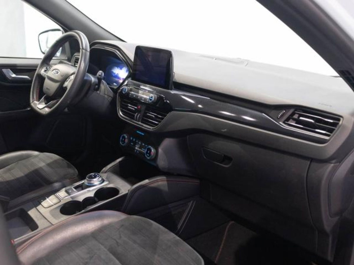 Ford Kuga 2.5 200 CV 4WD 5tronic Titanium (14)