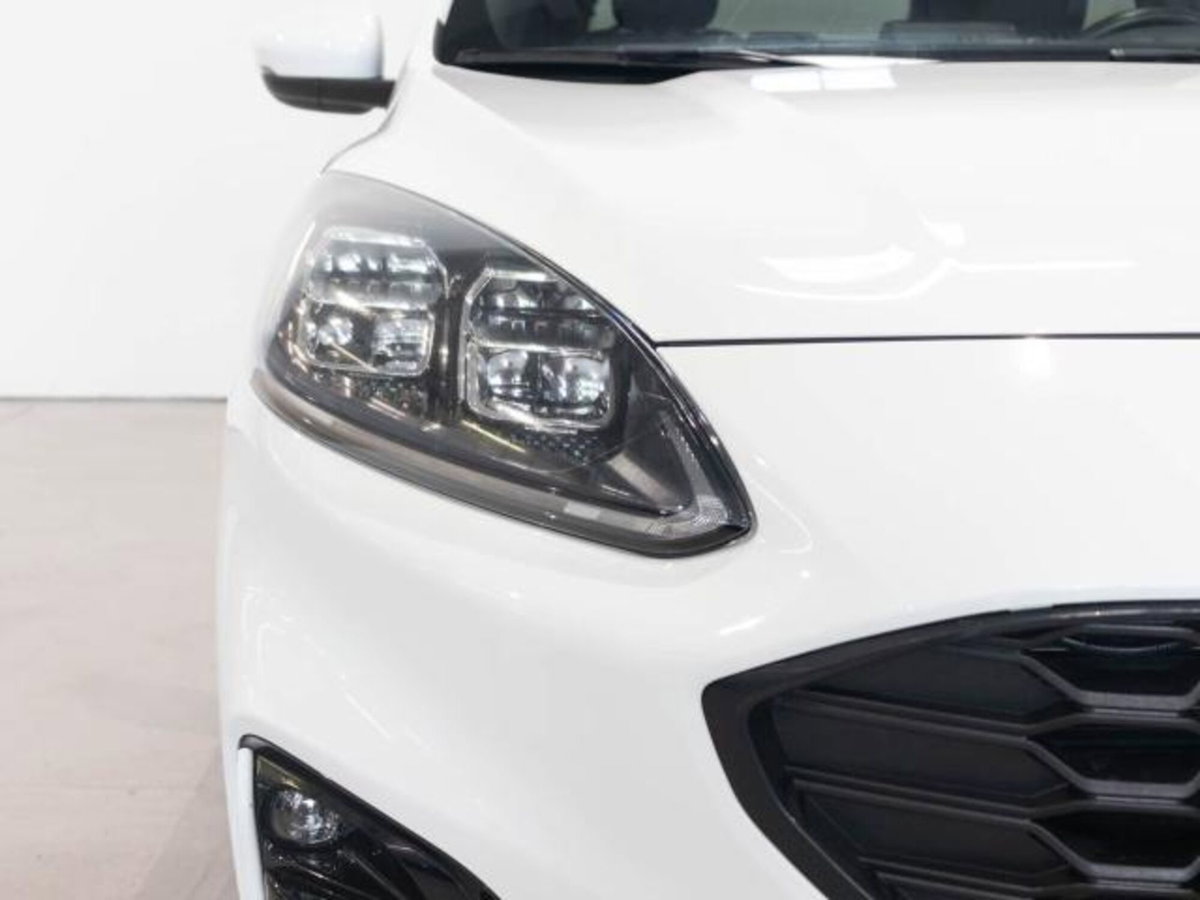 Ford Kuga 2.5 200 CV 4WD 5tronic Titanium (9)