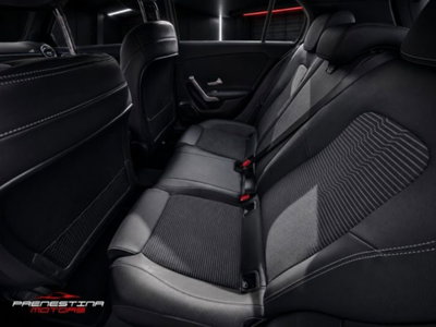 Mercedes-Benz Classe A Sedan 180 d Automatic 4p. Sport (7)