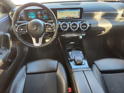 Mercedes-Benz Classe A Sedan 180 d Automatic 4p. Sport (11)