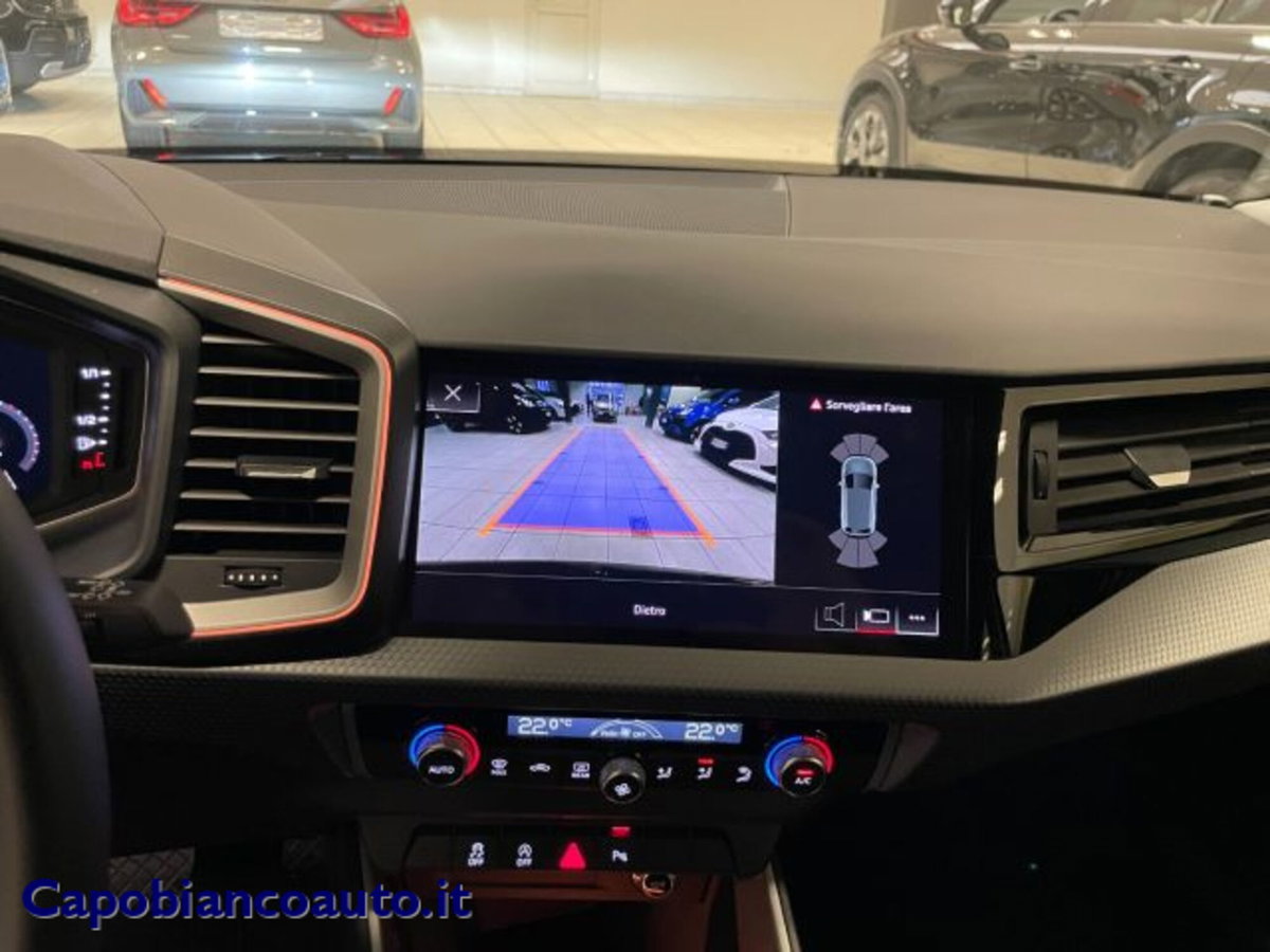 Audi A1 Sportback 30 TFSI S tronic Identity Black (10)