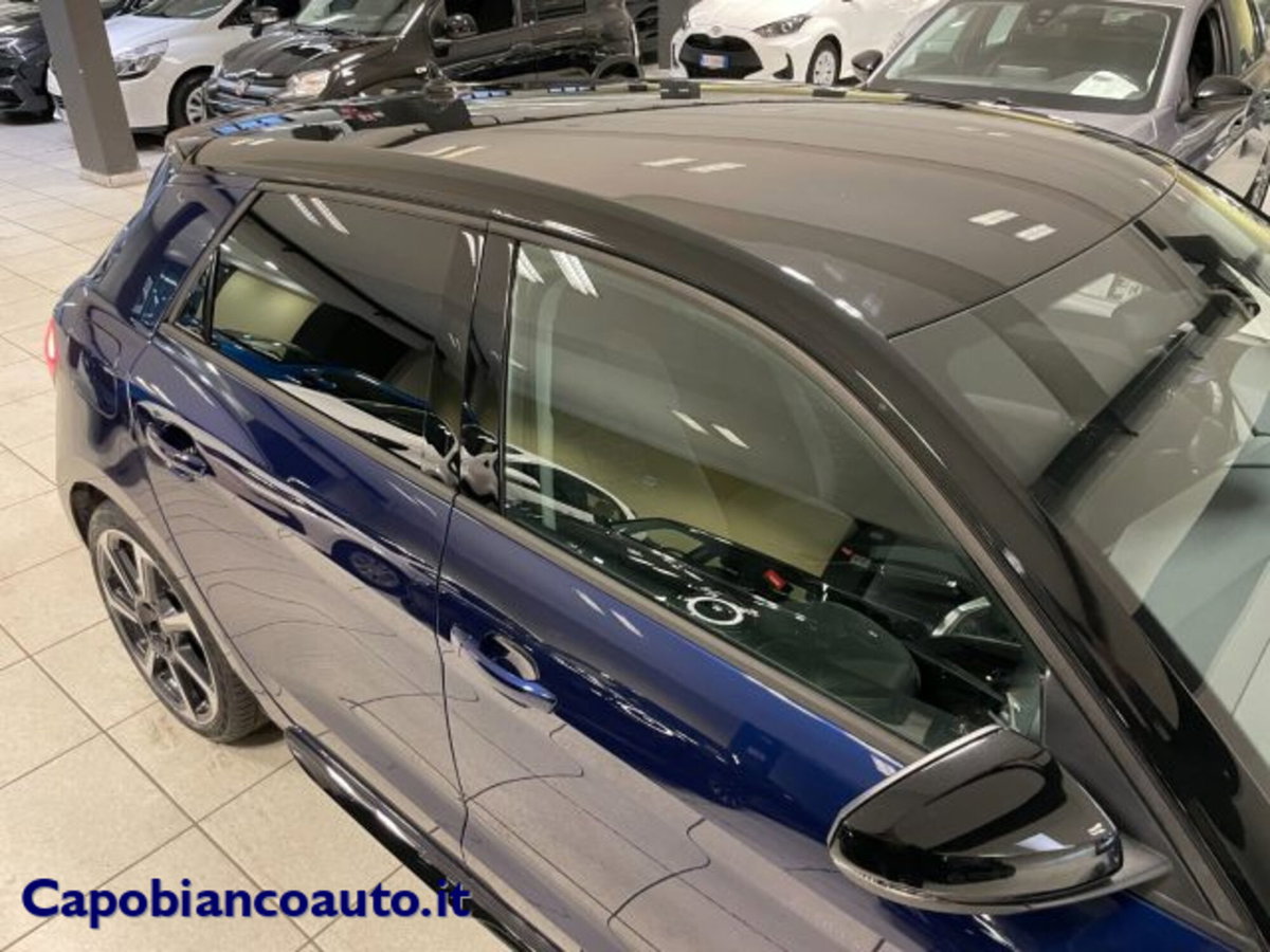 Audi A1 Sportback 30 TFSI S tronic Identity Black (13)