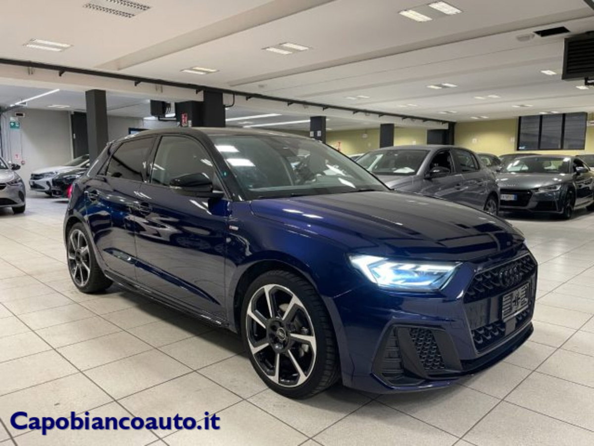 Audi A1 Sportback 30 TFSI S tronic Identity Black (3)