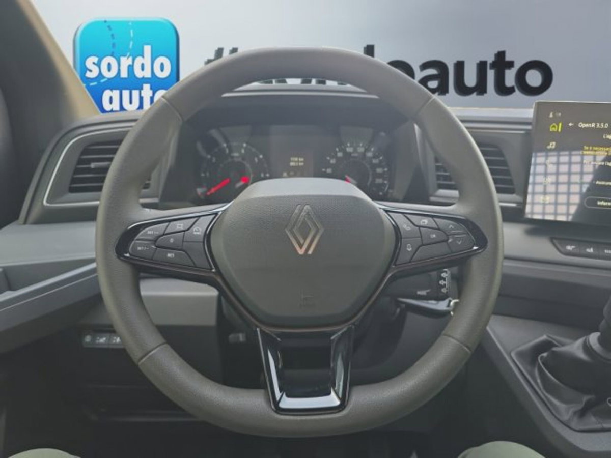 Renault Master FWD T35 2.0 blue dci 130cv L3 carro (8)