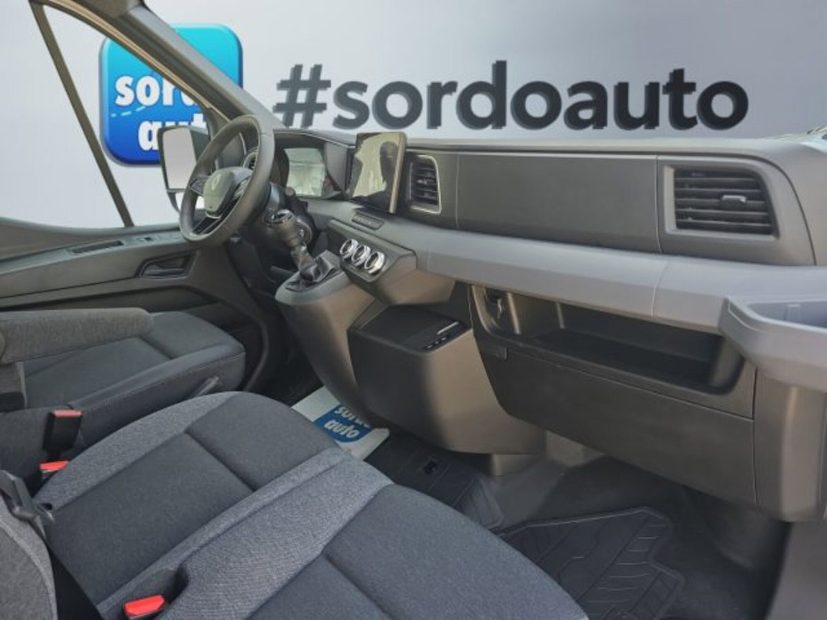 Renault Master FWD T35 2.0 blue dci 130cv L3 carro (9)