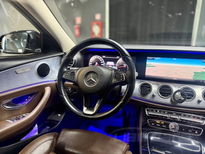 Mercedes-Benz Classe E Station Wagon 350 d 4Matic Premium Plus All-Terrain (20)