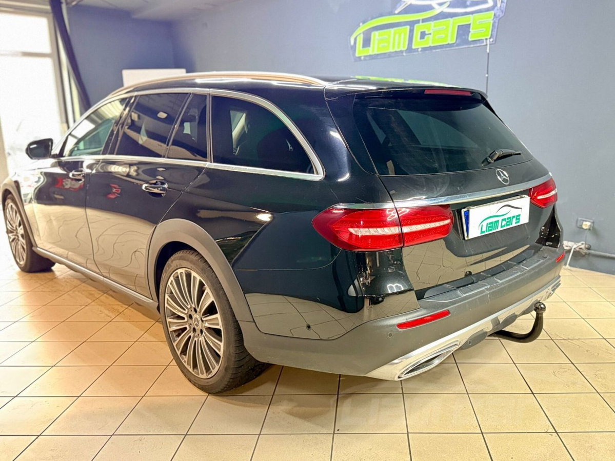 Mercedes-Benz Classe E Station Wagon 350 d 4Matic Premium Plus All-Terrain (6)