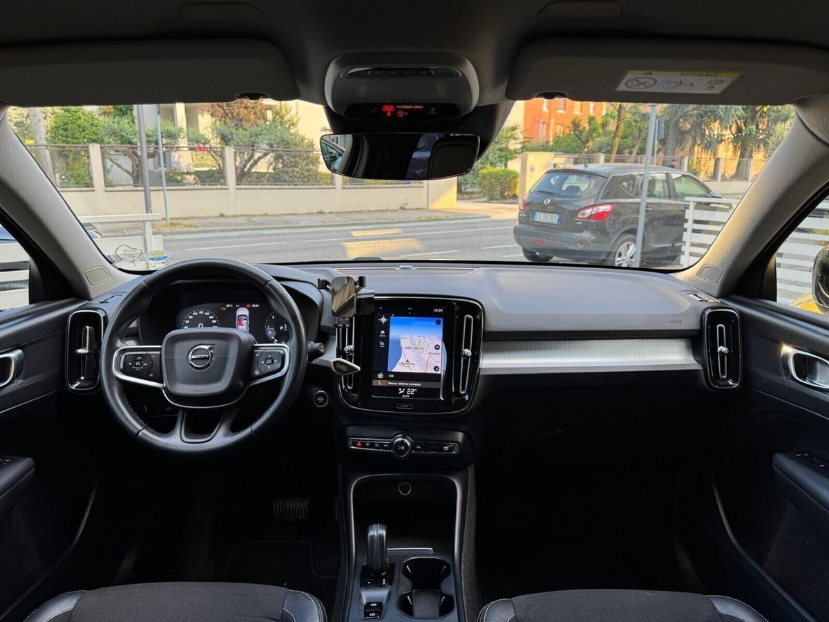 Volvo XC40 D3 Geartronic R-design (15)