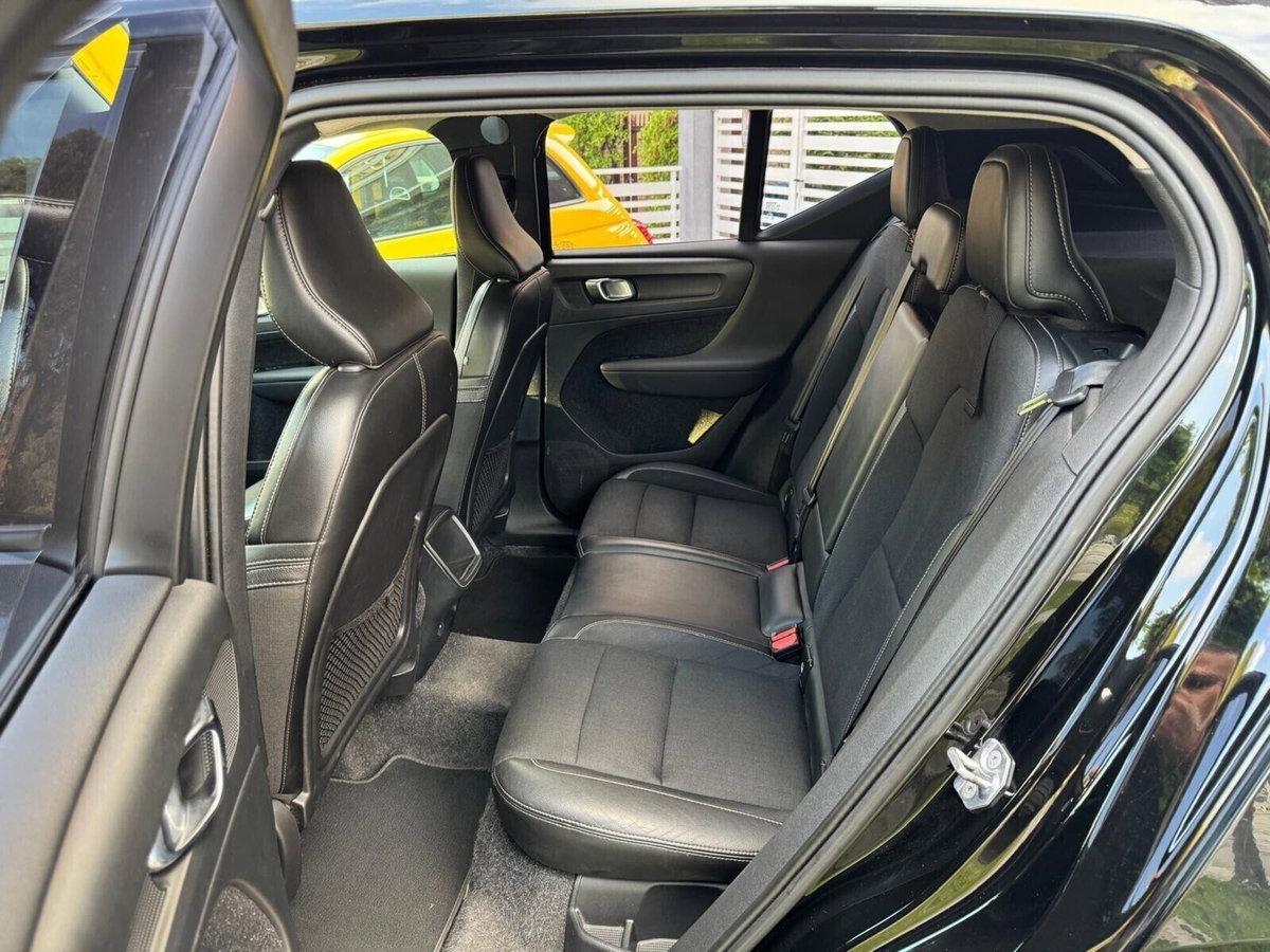 Volvo XC40 D3 Geartronic R-design (16)