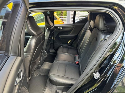 Volvo XC40 D3 Geartronic R-design (16)