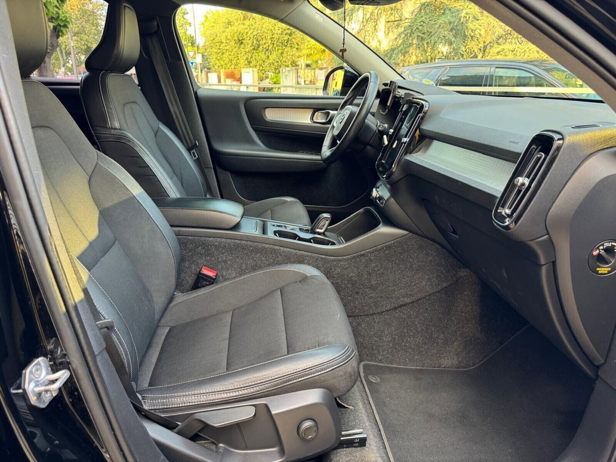 Volvo XC40 D3 Geartronic R-design (19)