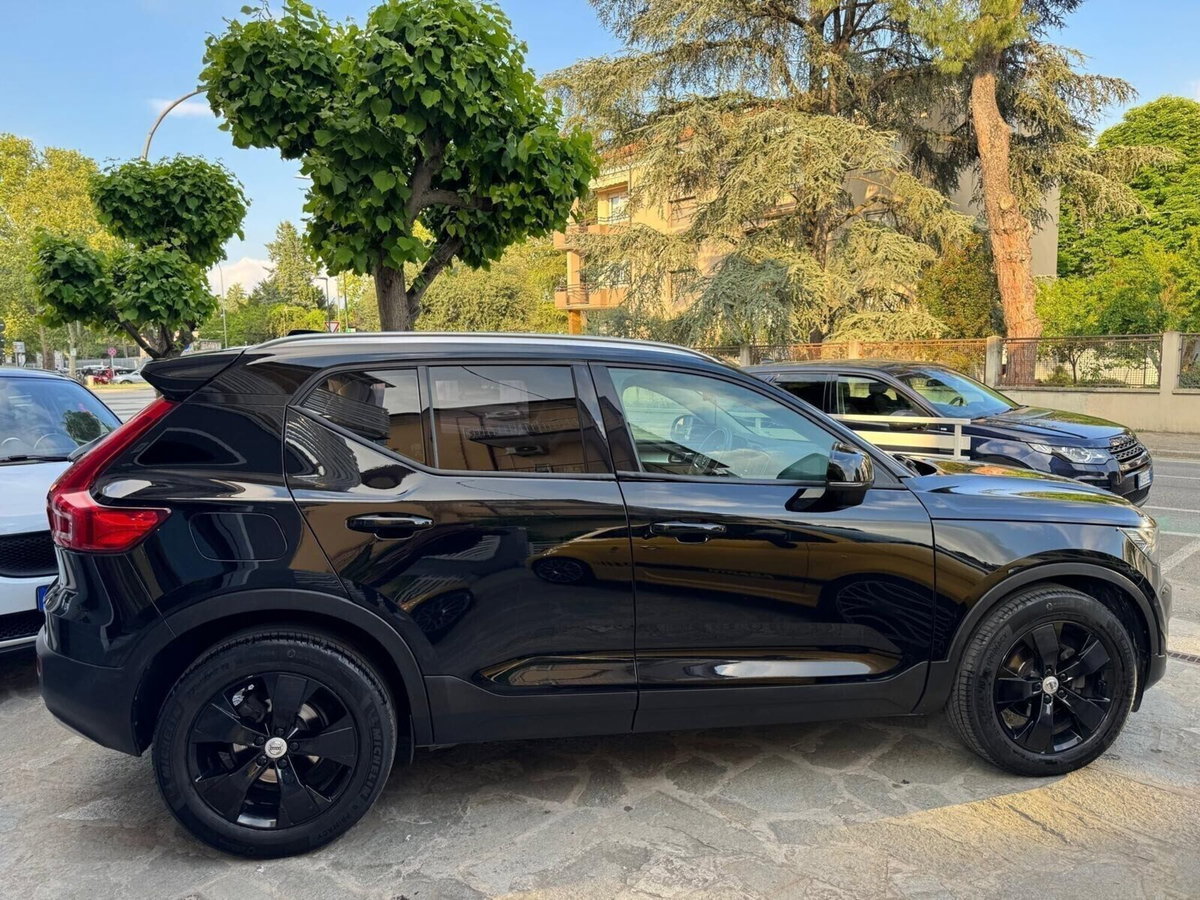 Volvo XC40 D3 Geartronic R-design (5)