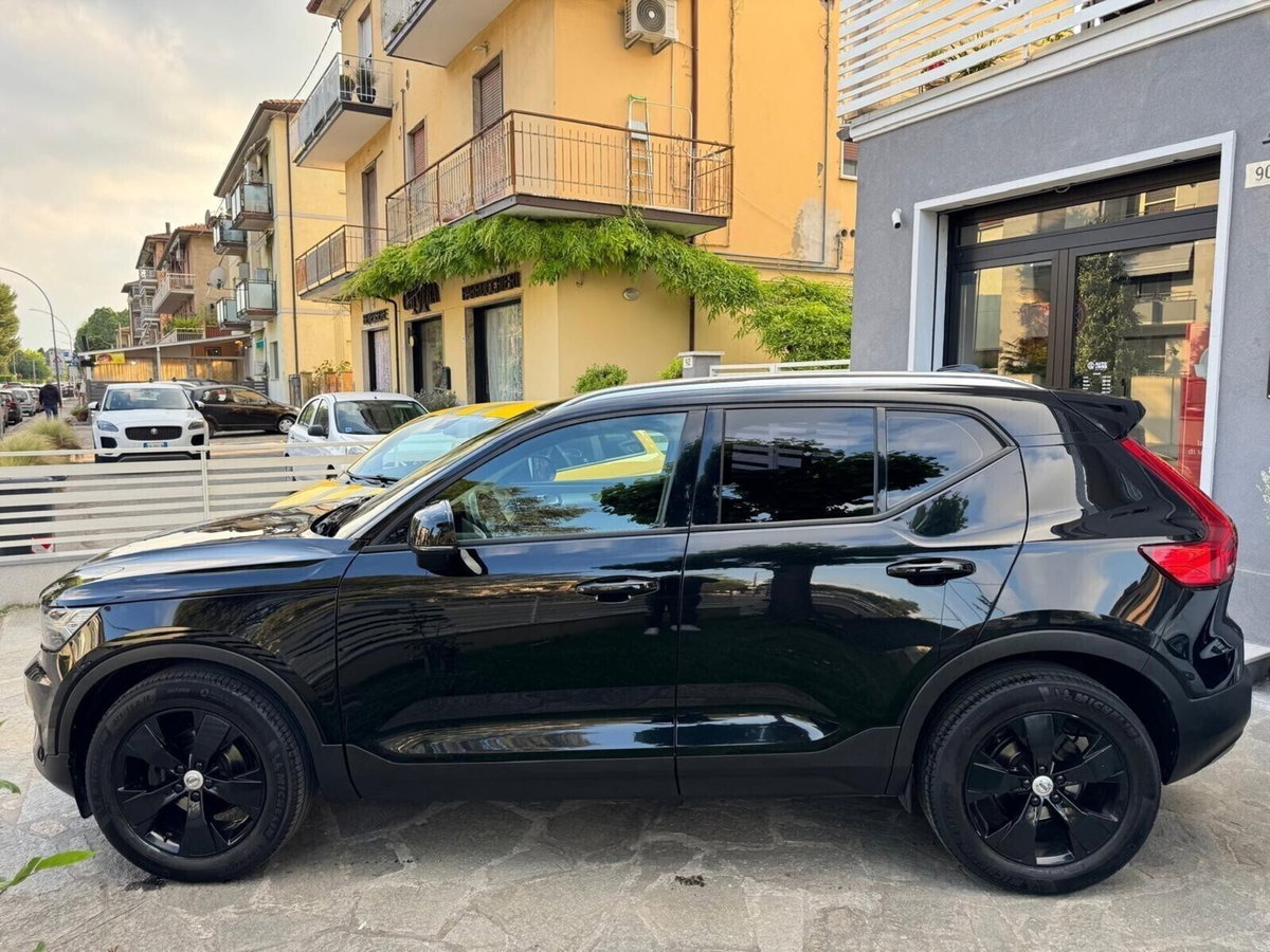 Volvo XC40 D3 Geartronic R-design (6)