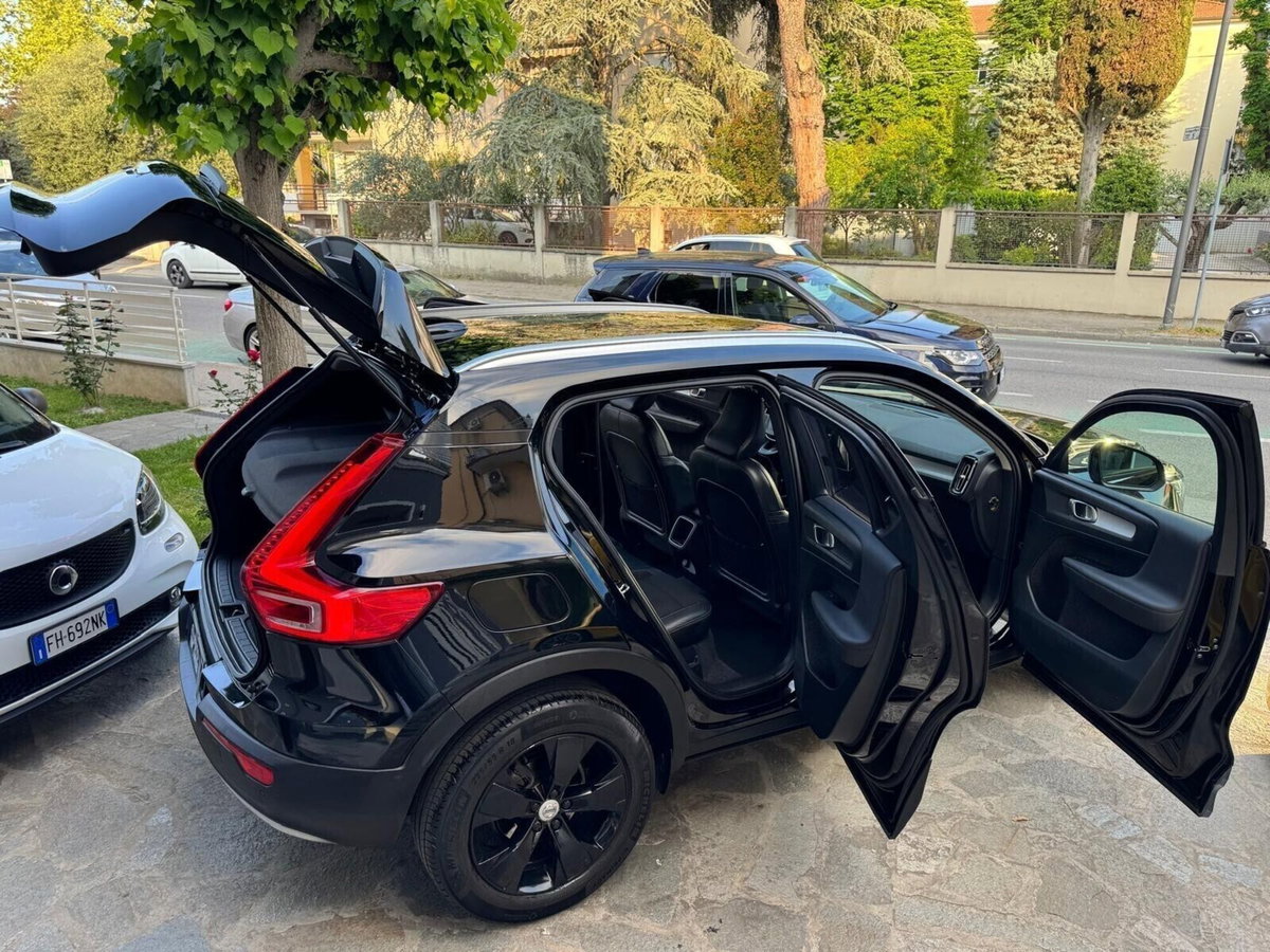 Volvo XC40 D3 Geartronic R-design (7)