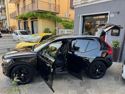 Volvo XC40 D3 Geartronic R-design (8)