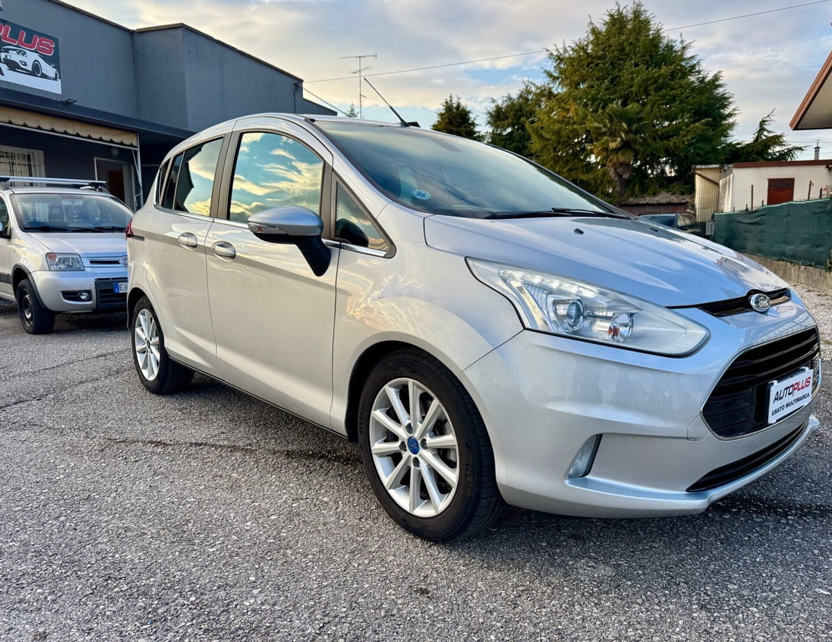 Ford B-Max B-Max 1.5 TDCi 75 CV Titanium (2)