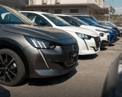 Renault Arkana E-Tech 145 CV R.S.Line Fast Track (10)