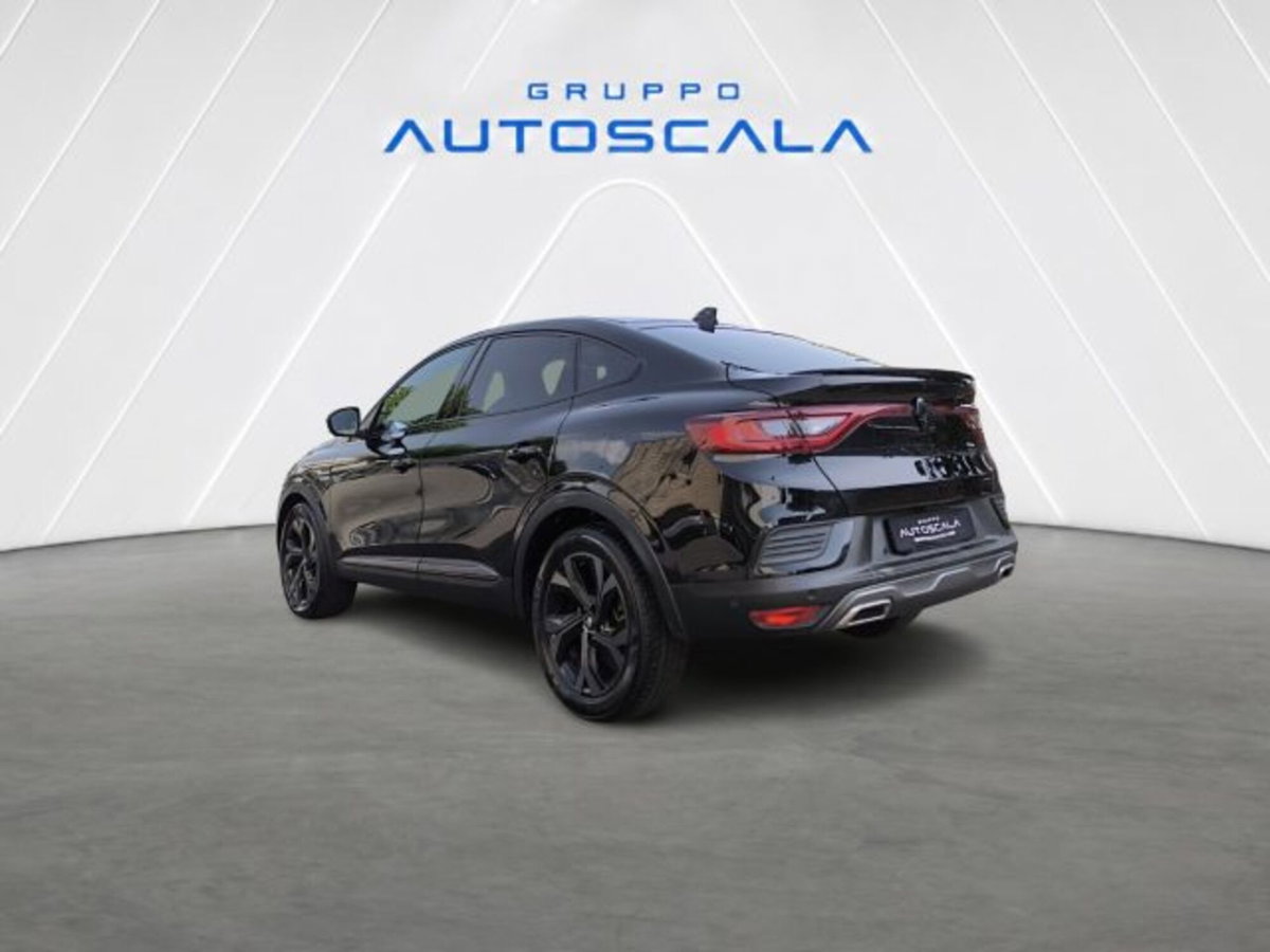 Renault Arkana E-Tech 145 CV R.S.Line Fast Track (4)