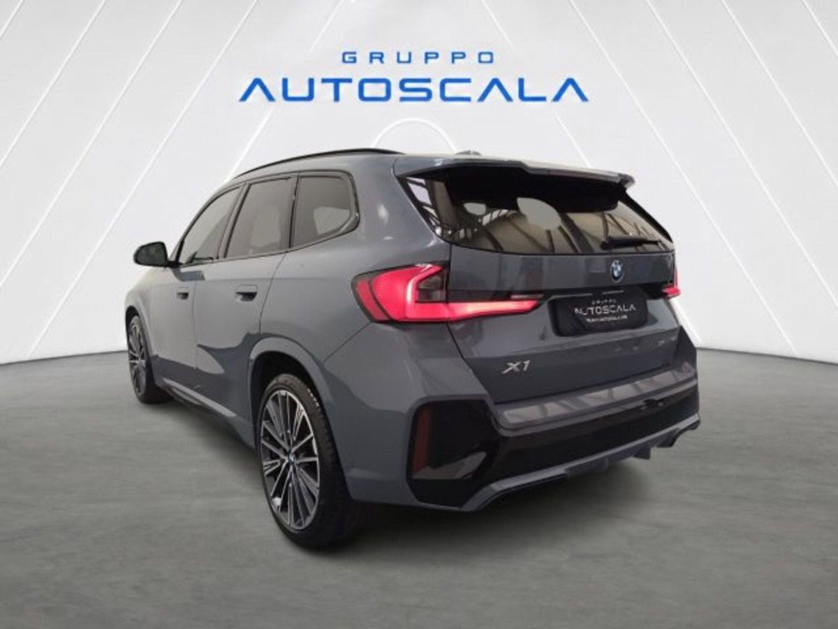 BMW X1 sDrive 18d Msport (3)