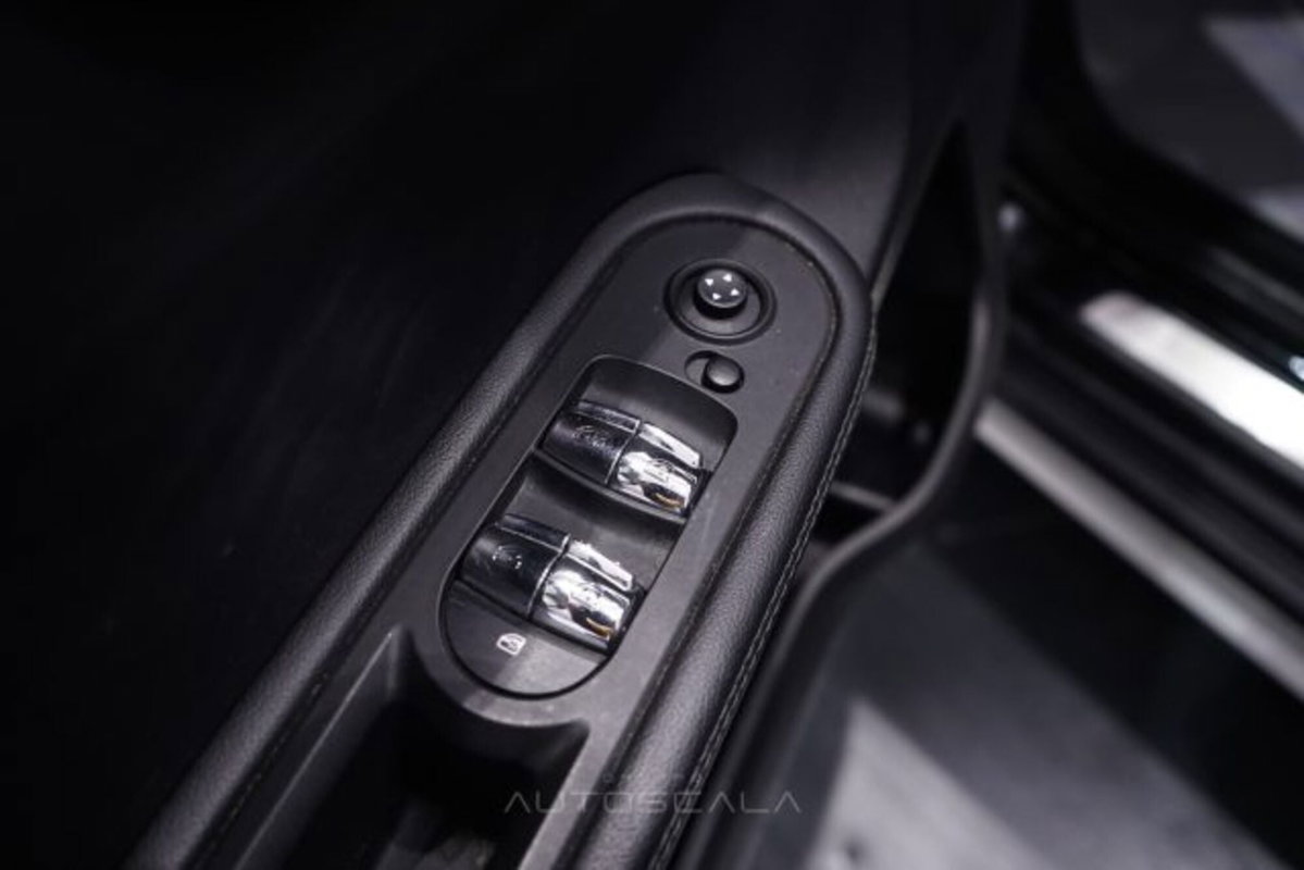 MINI Mini Countryman 2.0 Cooper D Business Countryman ALL4 Automatica (10)