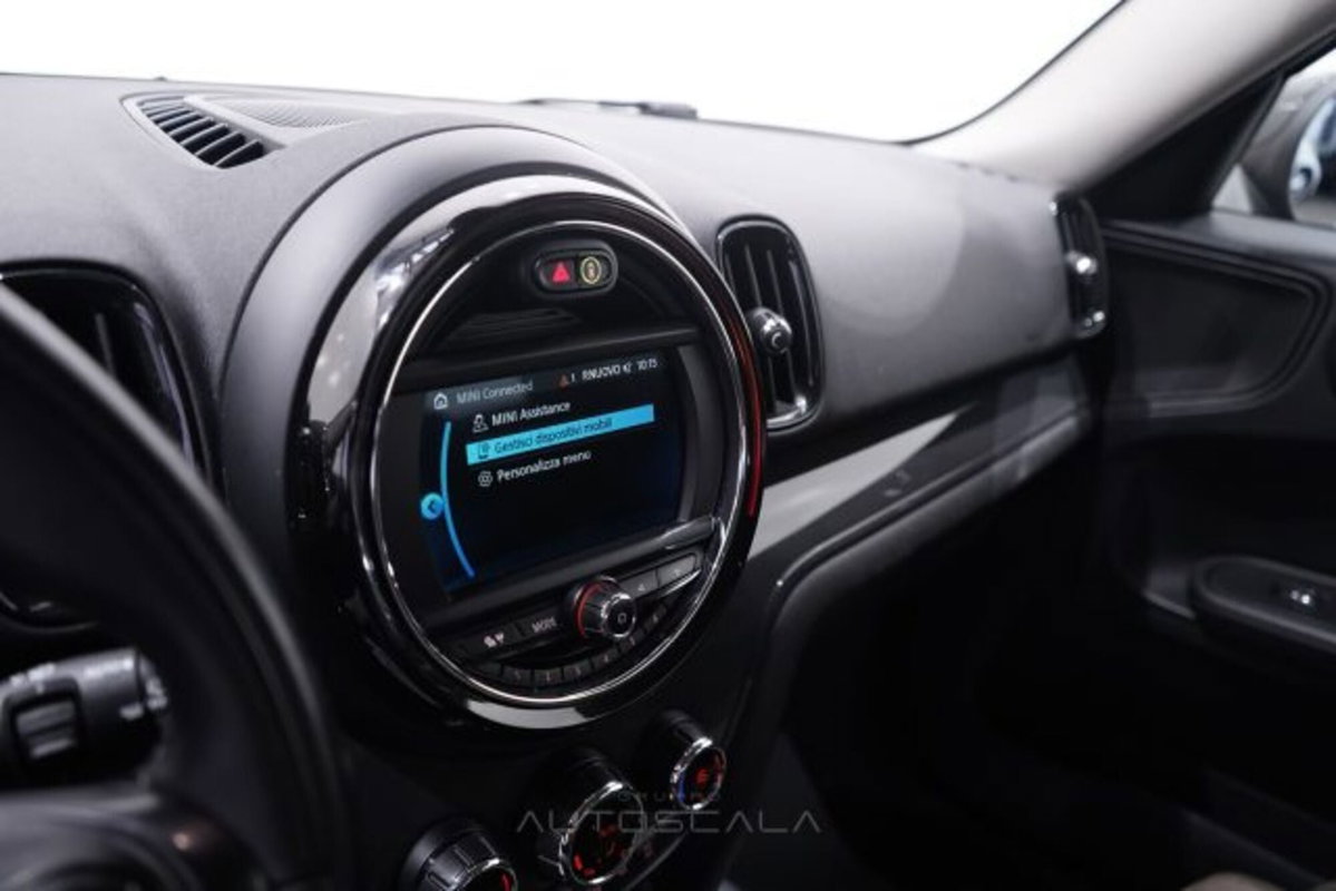 MINI Mini Countryman 2.0 Cooper D Business Countryman ALL4 Automatica (15)
