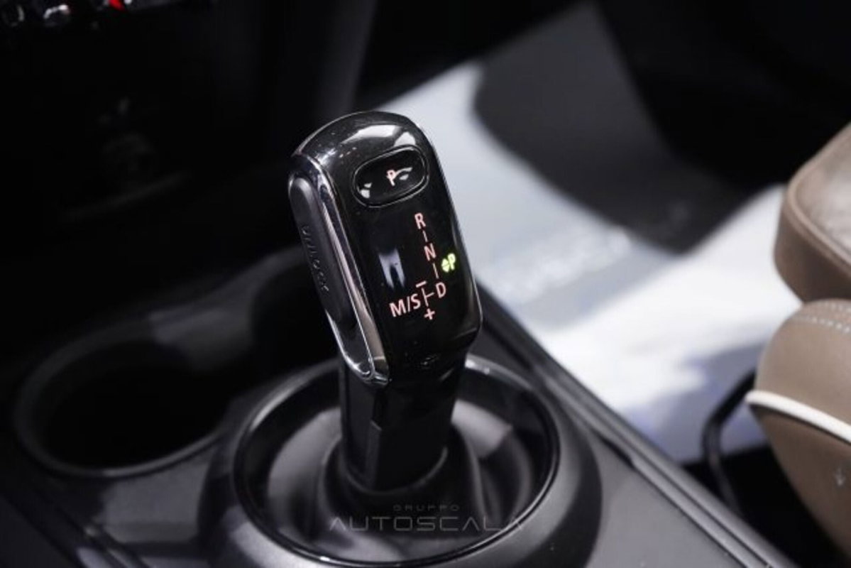 MINI Mini Countryman 2.0 Cooper D Business Countryman ALL4 Automatica (18)
