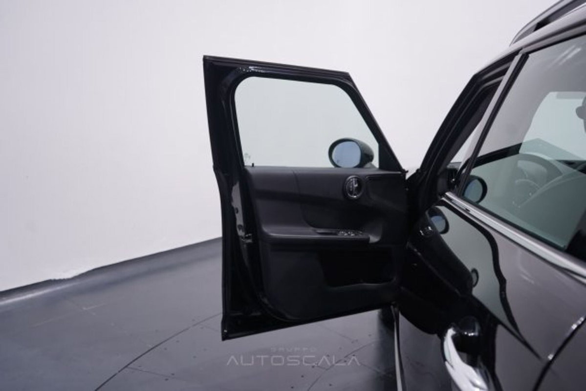 MINI Mini Countryman 2.0 Cooper D Business Countryman ALL4 Automatica (9)