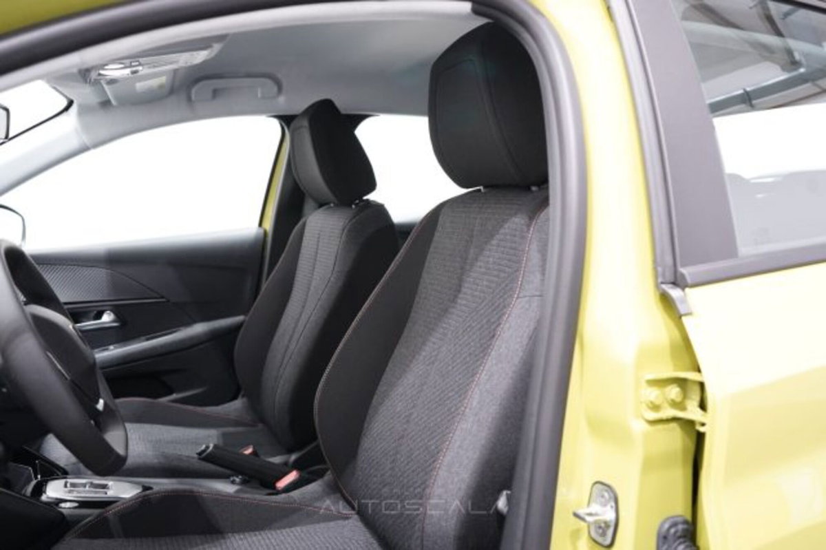 Peugeot 208 1.2 hybrid Active 100cv e-dcs 6 (11)