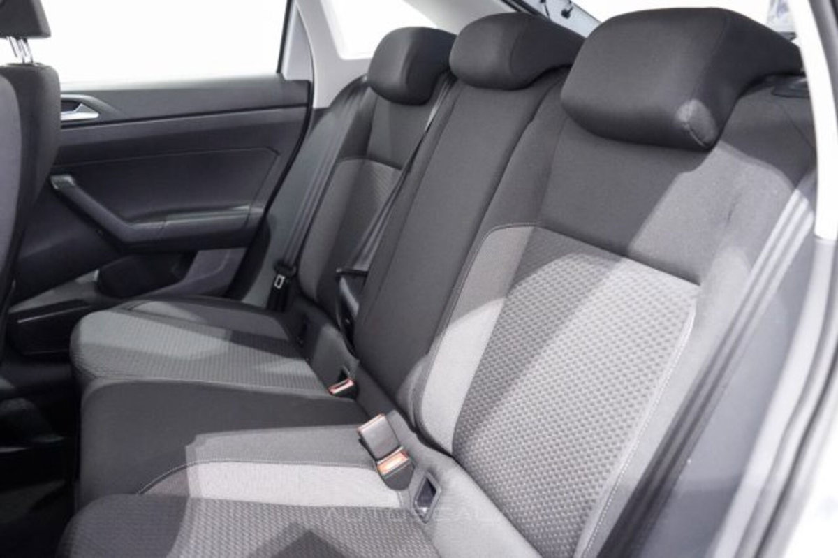 Volkswagen Taigo 1.0 TSI 110 CV DSG Life (20)
