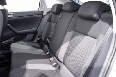 Volkswagen Taigo 1.0 TSI 110 CV DSG Life (20)