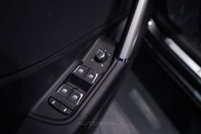 Audi Q2 Q2 30 TDI S tronic Identity Black (10)