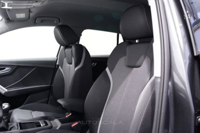 Audi Q2 Q2 30 TDI S tronic Identity Black (11)