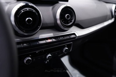 Audi Q2 Q2 30 TDI S tronic Identity Black (19)