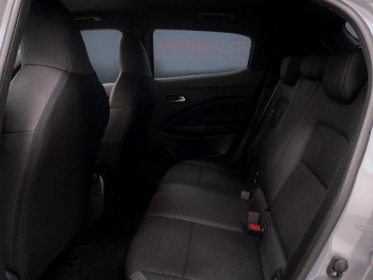 Nissan Juke 1.0 dig-t N-Connecta 114cv (17)