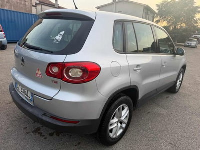 Volkswagen Tiguan 1.4 TSI 4MOTION Trend & Fun (9)