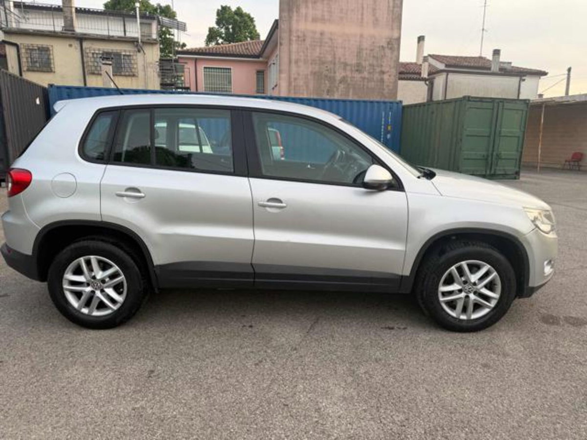 Volkswagen Tiguan 1.4 TSI 4MOTION Trend & Fun (11)