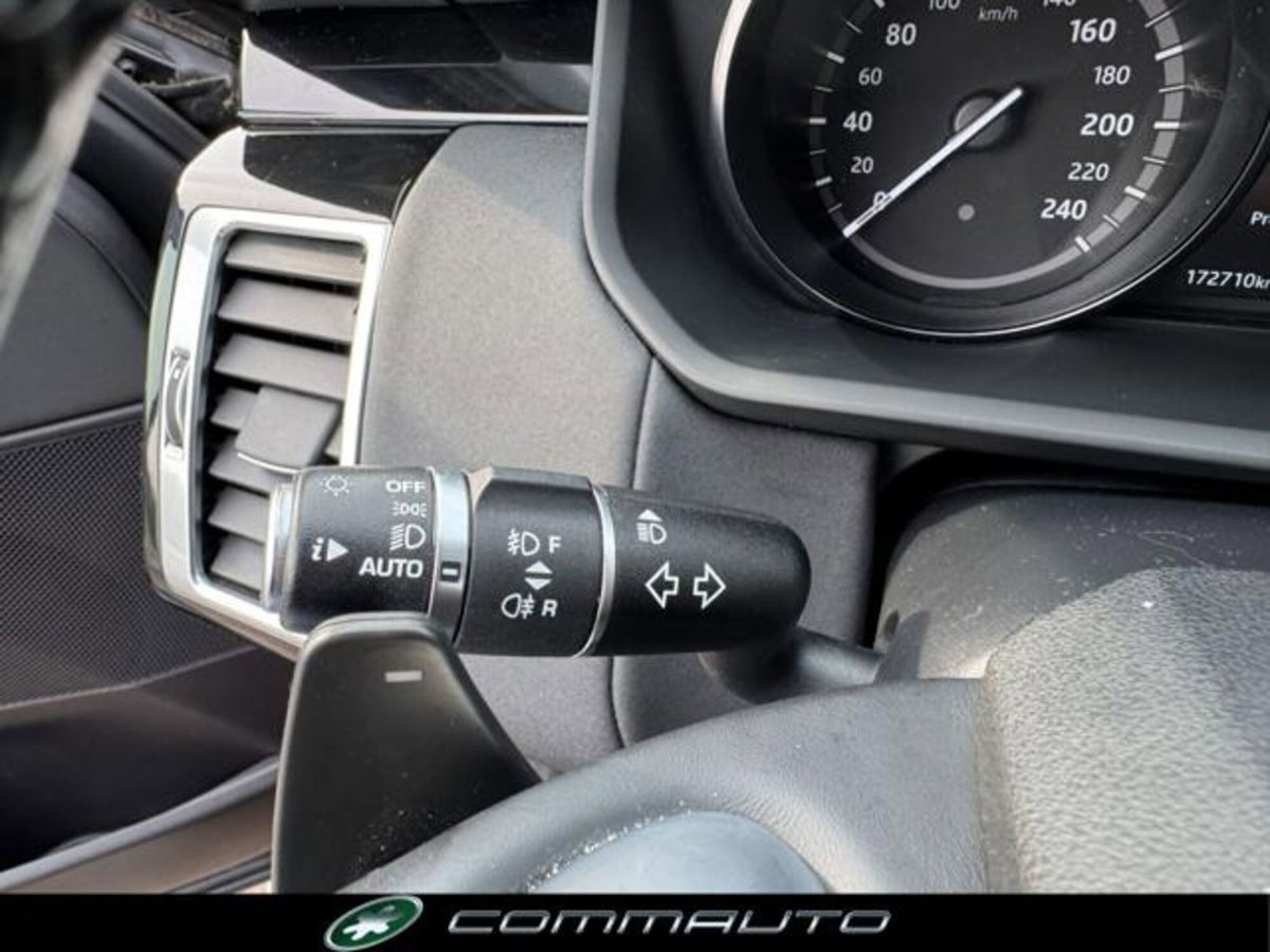Land Rover Discovery 3.0 SDV6 306 CV HSE (16)