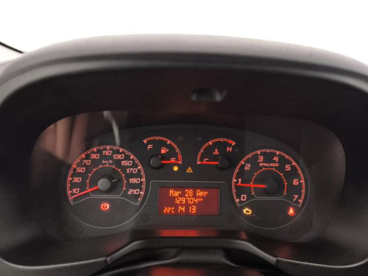 Fiat Fiorino Furgone cargo 1.3 mjt 95cv ecojet SX E6d-temp (13)