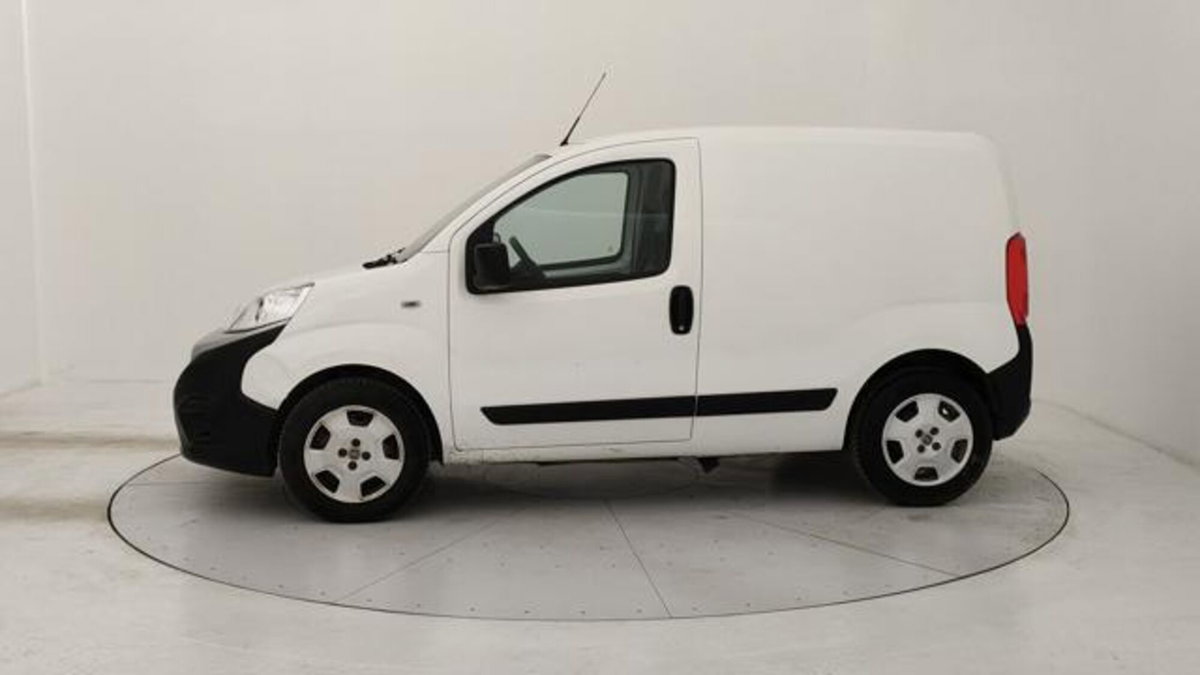 Fiat Fiorino Furgone cargo 1.3 mjt 95cv ecojet SX E6d-temp (2)
