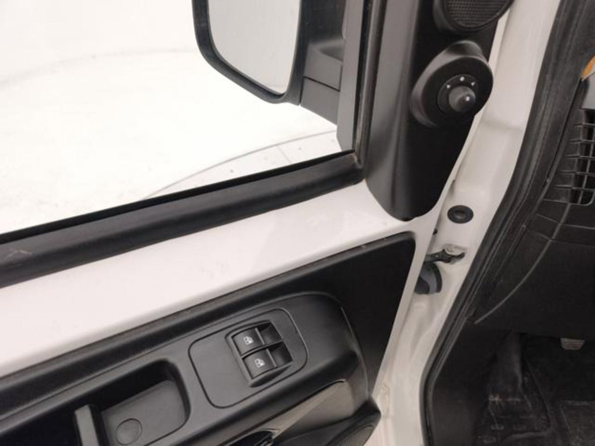 Fiat Fiorino Furgone cargo 1.3 mjt 95cv ecojet SX E6d-temp (17)