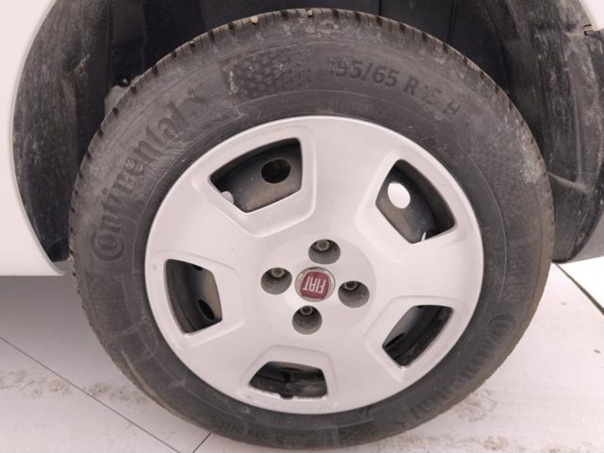Fiat Fiorino Furgone cargo 1.3 mjt 95cv ecojet SX E6d-temp (18)