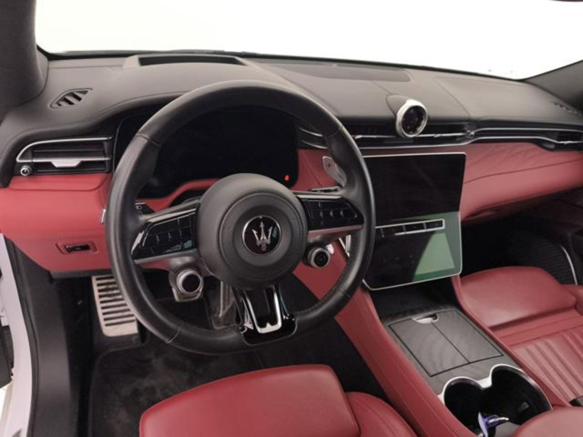 Maserati Grecale .0 mhev Modena 330cv auto (11)