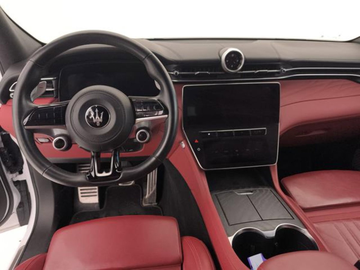 Maserati Grecale .0 mhev Modena 330cv auto (13)