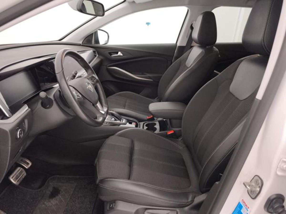 Opel Grandland 1.5 ecotec Ultimate s&s 130cv at8 (11)